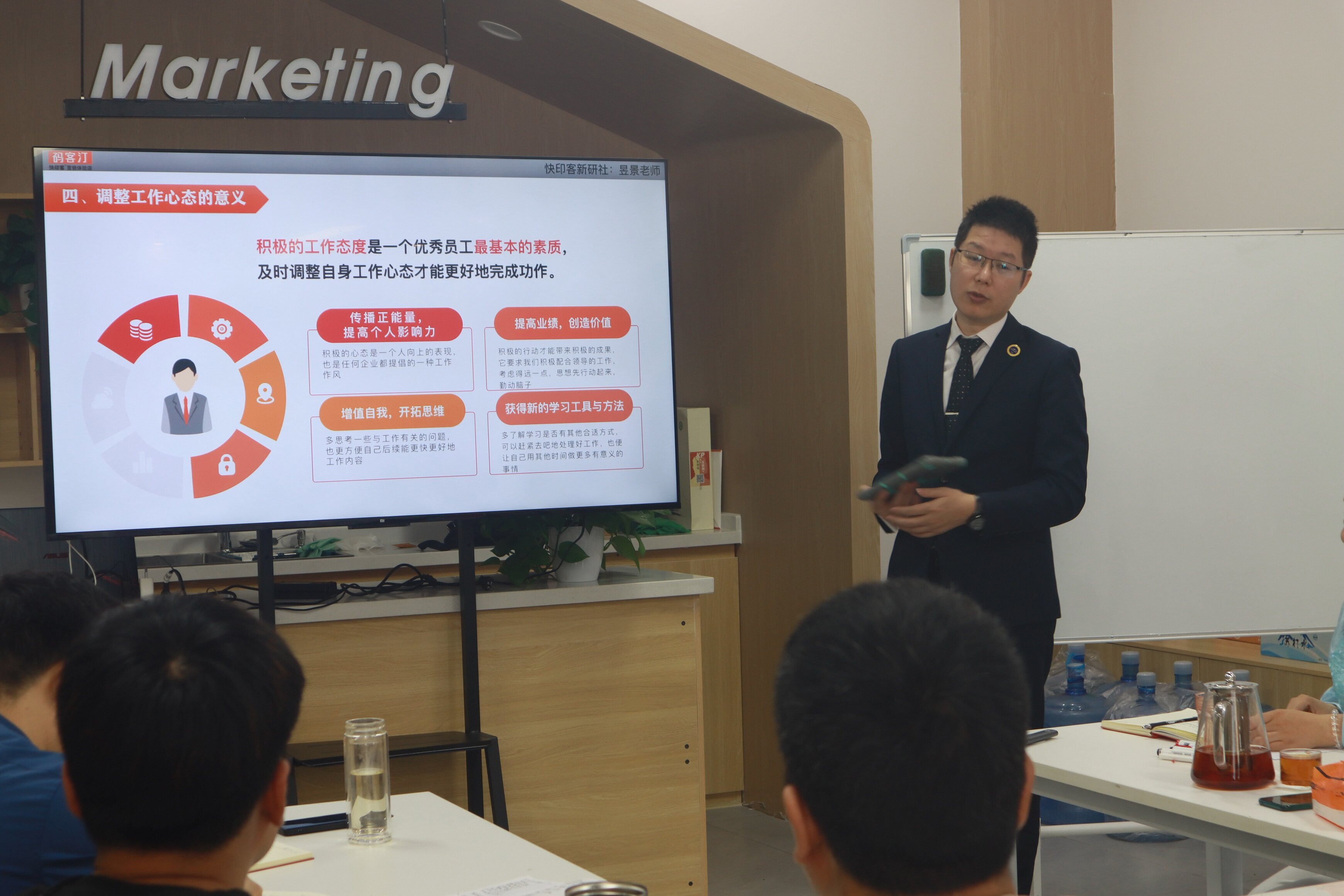 云貴川廣告制作市場 在山巒間尋找數(shù)字化突圍之路